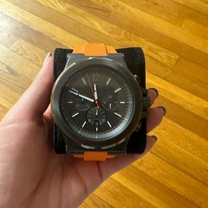 MK-8296 sports watch orange